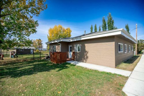 606 Condor Rd, Condor, AB, T0M0P0 | Card Image