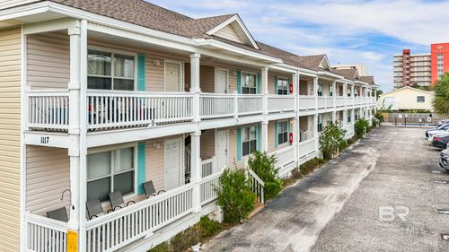 1117 W Lagoon Ave, Gulf Shores, AL, 36542-6207 | Card Image