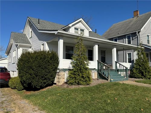 216 E Prospect St, Girard, OH, 44420-2630 | Card Image