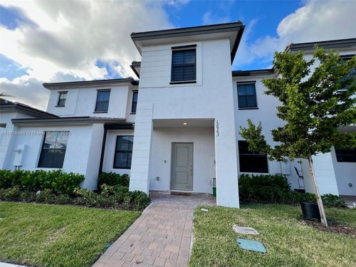 12963-12963 Sw 233rd Ter, Homestead, FL, 33032-9240 | Card Image