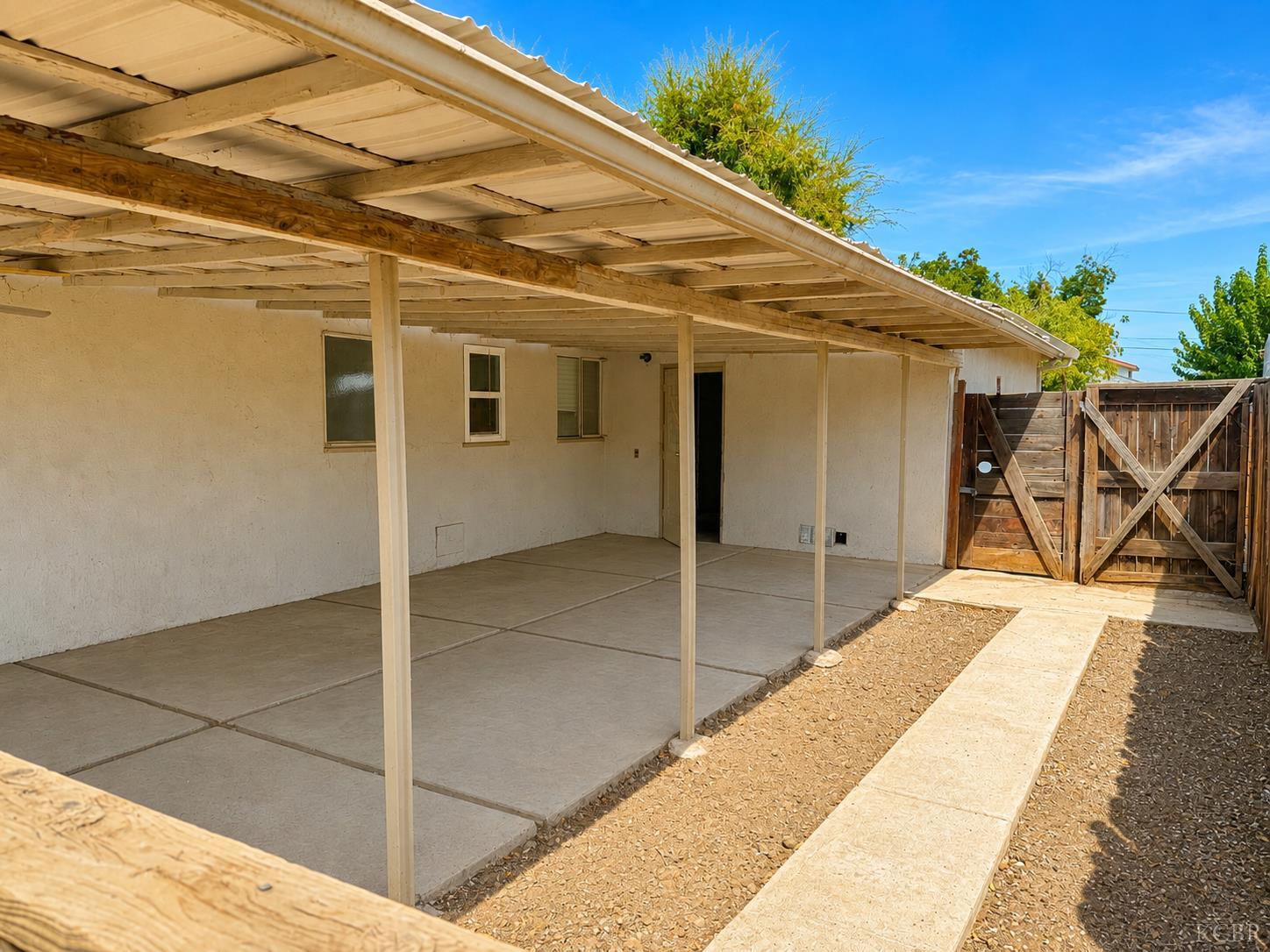 Residential in Coalinga 3
