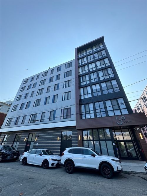 307-30 Penniman Rd, Boston, MA, 02134-1679 | Card Image