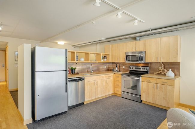 APT-208 - 2015 Terry Ave, Condo with 1 bedrooms, 1 bathrooms and 1 parking in Seattle WA | Image 11