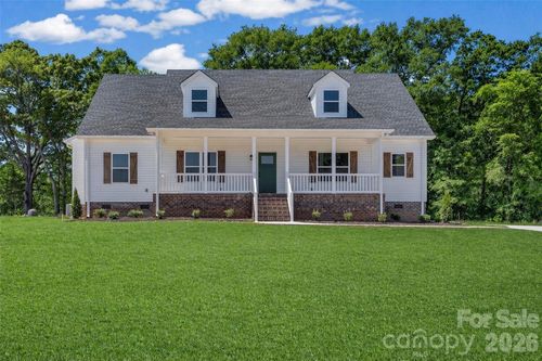 755 White Jenkins Road, Bessemer City, NC, 28016 | Card Image