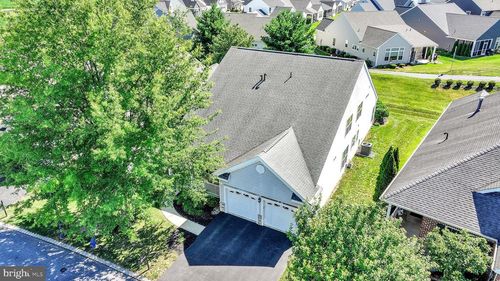 1546 Emerson Dr, Mount Joy, PA, 17552-7241 | Card Image