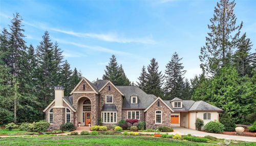 23011 257th Ave Se, Maple Valley, WA, 98038-6706 | Card Image
