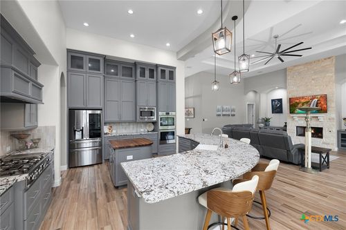 1623 Bussola, New Braunfels, TX, 78132-1629 | Card Image