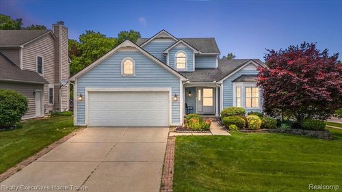 899 Hathaway Dr Drive, Auburn Hills, MI, 48326 | Card Image