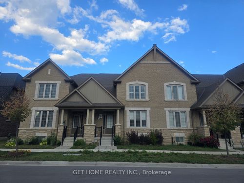 39 Hornchurch St, Whitby, ON, L1P0J1 | Card Image
