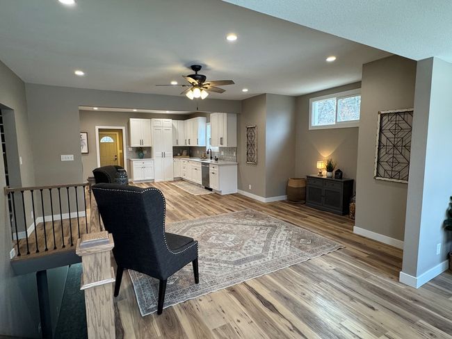 2414 Poplar Ave, Home with 6 bedrooms, 4 bathrooms and null parking in Duncombe IA | Image 10