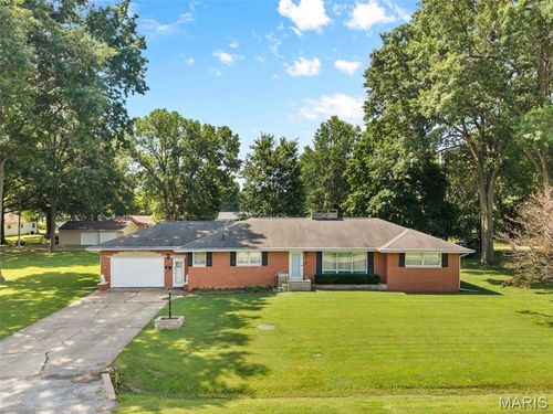 606 E 2nd South St, Mount Olive, IL, 62069-1819 | Card Image