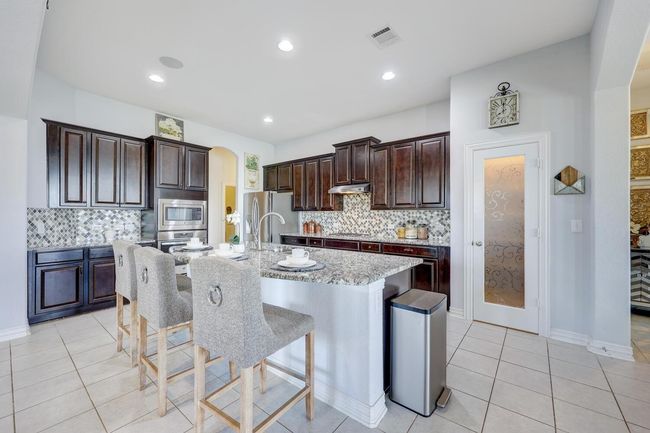 422 Betony Loop, House other with 3 bedrooms, 3 bathrooms and 2 parking in Buda TX | Image 10