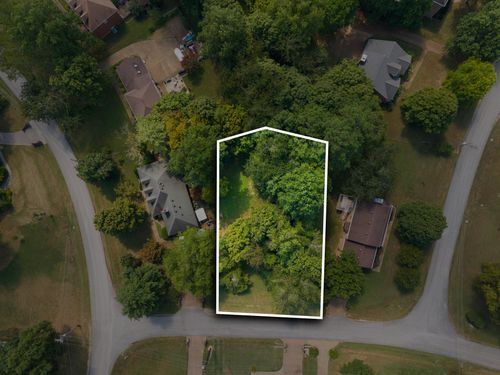 402 Allison Ct, Kingston Springs, TN, 37082 | Card Image