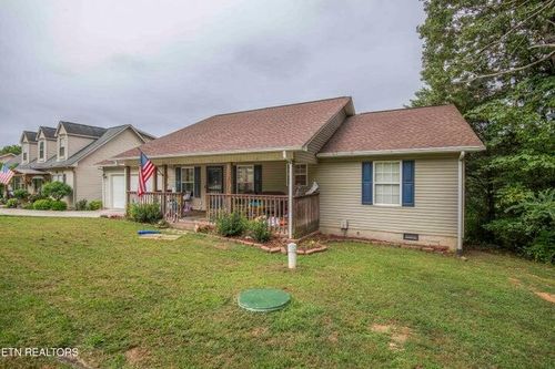 131 Newport Way, Kingston, TN, 37763-7011 | Card Image