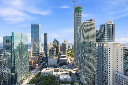 3800-1080 Brickell Ave, Miami, FL, 33131-3994 | Card Image