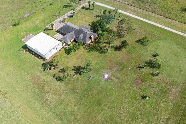 200 Eagle Road, House other with 3 bedrooms, 2 bathrooms and null parking in Brazoria TX | Image 33