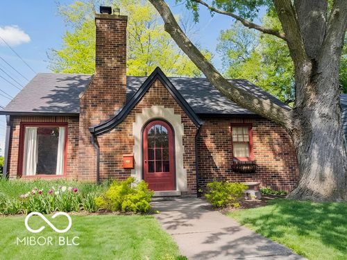5402 Rosslyn Ave, Indianapolis, IN, 46220-3324 | Card Image