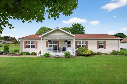 7219 Apple St, Bath, NY, 14810-8902 | Card Image