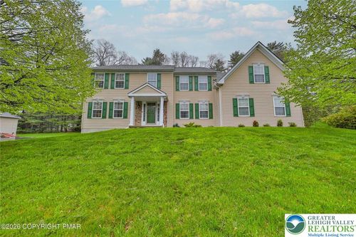 116 Daffodil Dr, East Stroudsburg, PA, 18301-9355 | Card Image