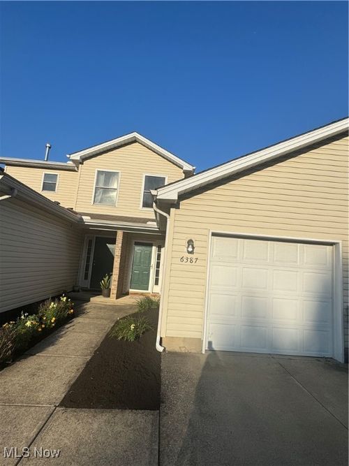 6387 Forest Park Dr, North Ridgeville, OH, 44039-1696 | Card Image