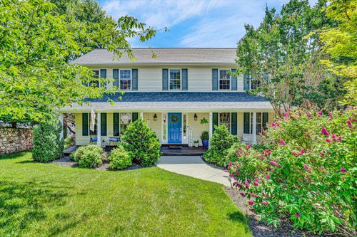 610 Crystal Anne Ln, Roanoke, VA, 24019-6279 | Card Image
