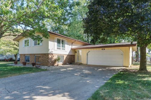 314 S Maple Ave, Minier, IL, 61759-7507 | Card Image