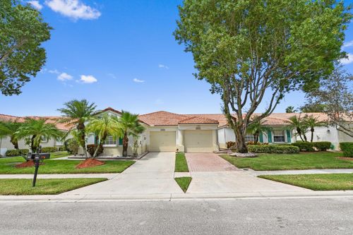 6077 Lake Hibiscus Dr, Delray Beach, FL, 33484-4618 | Card Image