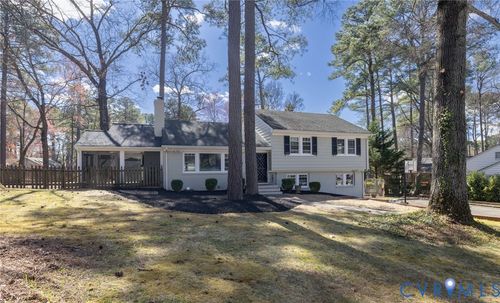 8801 Watlington Rd, Henrico, VA, 23229-7138 | Card Image