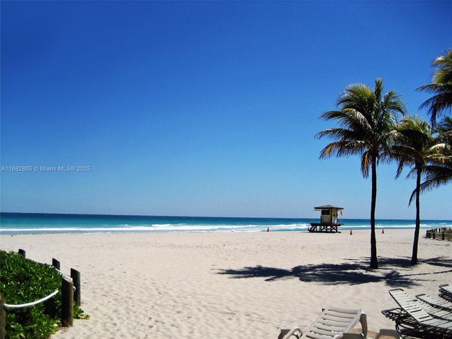 APT-1202 - 1400 S Ocean Dr, Condo with 2 bedrooms, 2 bathrooms and null parking in Hollywood FL | Image 30