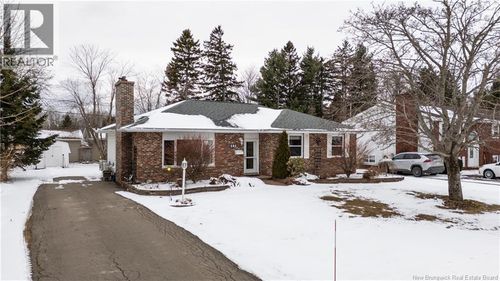 141 Smith Ave, Shediac, NB, E4P2S8 | Card Image