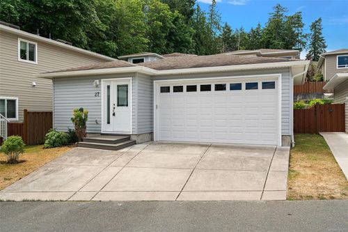 27-2740 Stautw Rd, Central Saanich, BC, V8M0A8 | Card Image