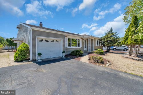 50 Oakfield Rd, Toms River, NJ, 08757-6362 | Card Image