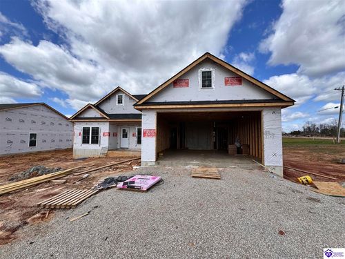 26 Robert Allen Ln, Brandenburg, KY, 40108-5462 | Card Image