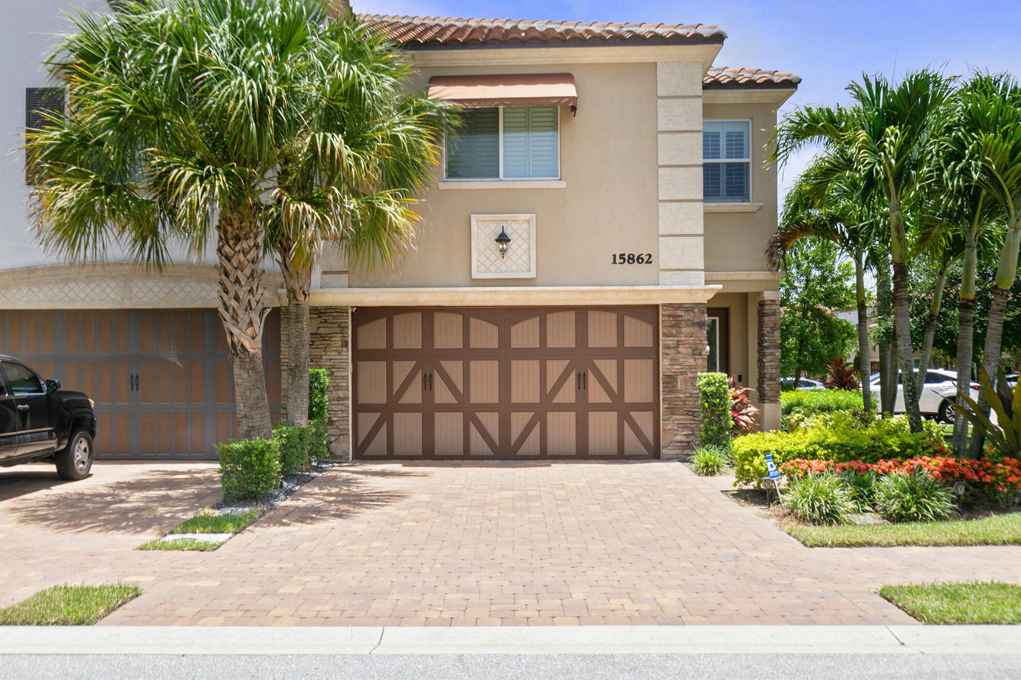 Binks Pointe Ter, Wellington, FL 33414