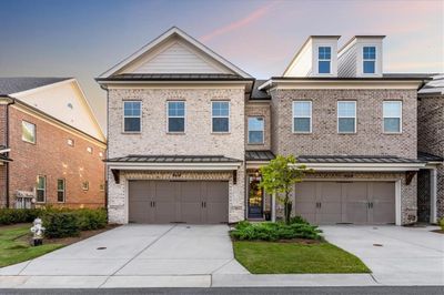 3787 Knox Park Ovlk, Townhouse with 3 bedrooms, 2 bathrooms and null parking in Duluth GA | Image 1