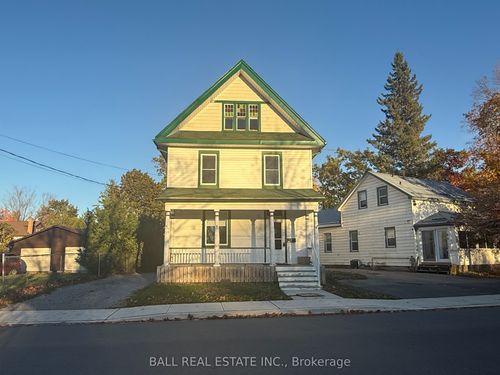 134 Water St, Lakefield, ON, K0L2H0 | Card Image