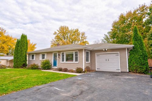 203 S Kerch Street, Brooklyn, WI, 53521 | Card Image