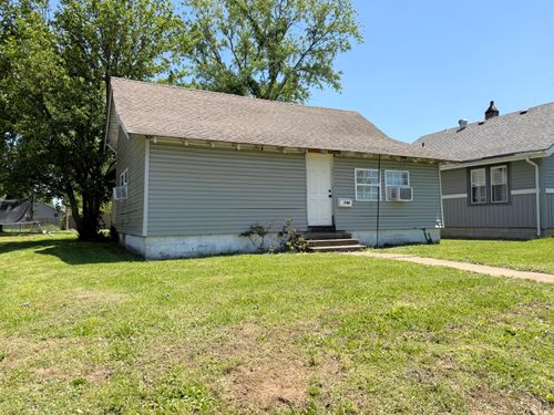 744 N Kansas Expressway, Springfield, MO, 65802 | Card Image