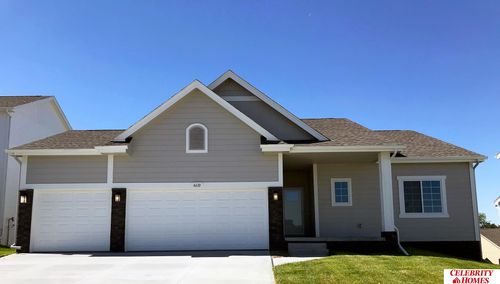 11212 Grebe St, Omaha, NE, 68142 | Card Image