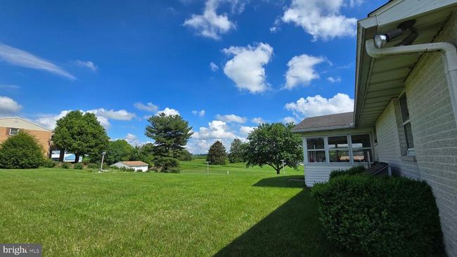 1373 Martin Rd, House other with 3 bedrooms, 2 bathrooms and null parking in SPRING GROVE PA | Image 9
