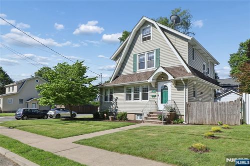 142 Kensington Ave, Norwood, NJ, 07648-1911 | Card Image