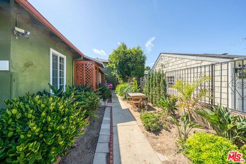 f-1112 Ocean Park Blvd, Santa Monica, CA, 90405-4756 | Card Image