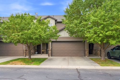 3-3343 Kenna Ln, West Haven, UT, 84401-6747 | Card Image