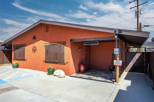 61720 Commercial St, Joshua Tree, CA, 92252-2359 | Card Image