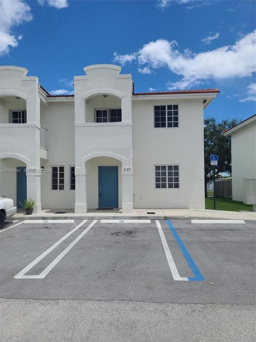 210 Sw 3rd Ct, Florida City, FL, 33034-4696 | Card Image