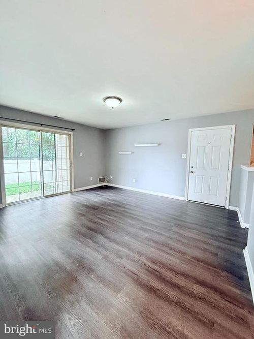 1212 Tristram Cir, MANTUA, NJ, 08051-2244 | Card Image