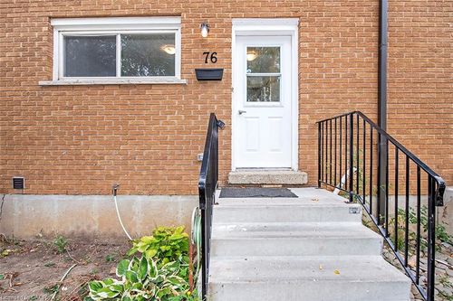 76 Woodman Dr N, Hamilton, ON, L8H2M5 | Card Image