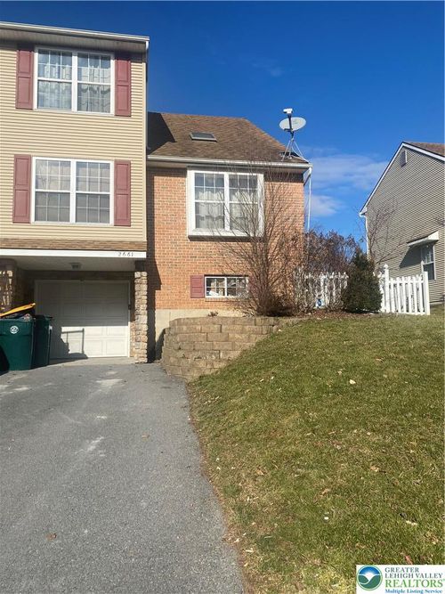 2661 Anthony Ct, Palmer Twp, PA, 18045-5287 | Card Image