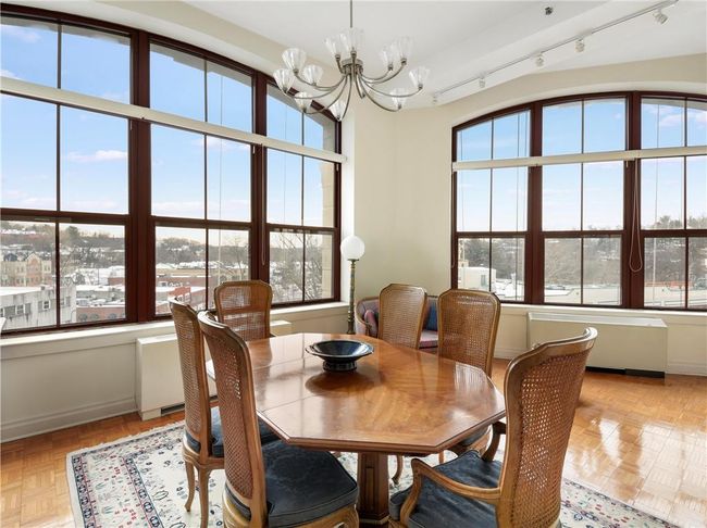 APT-500 - 1 Scarsdale Rd, Condo with 3 bedrooms, 3 bathrooms and 2 parking in Tuckahoe NY | Image 10