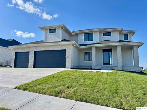 20152 T St, Omaha, NE, 68135-4363 | Card Image